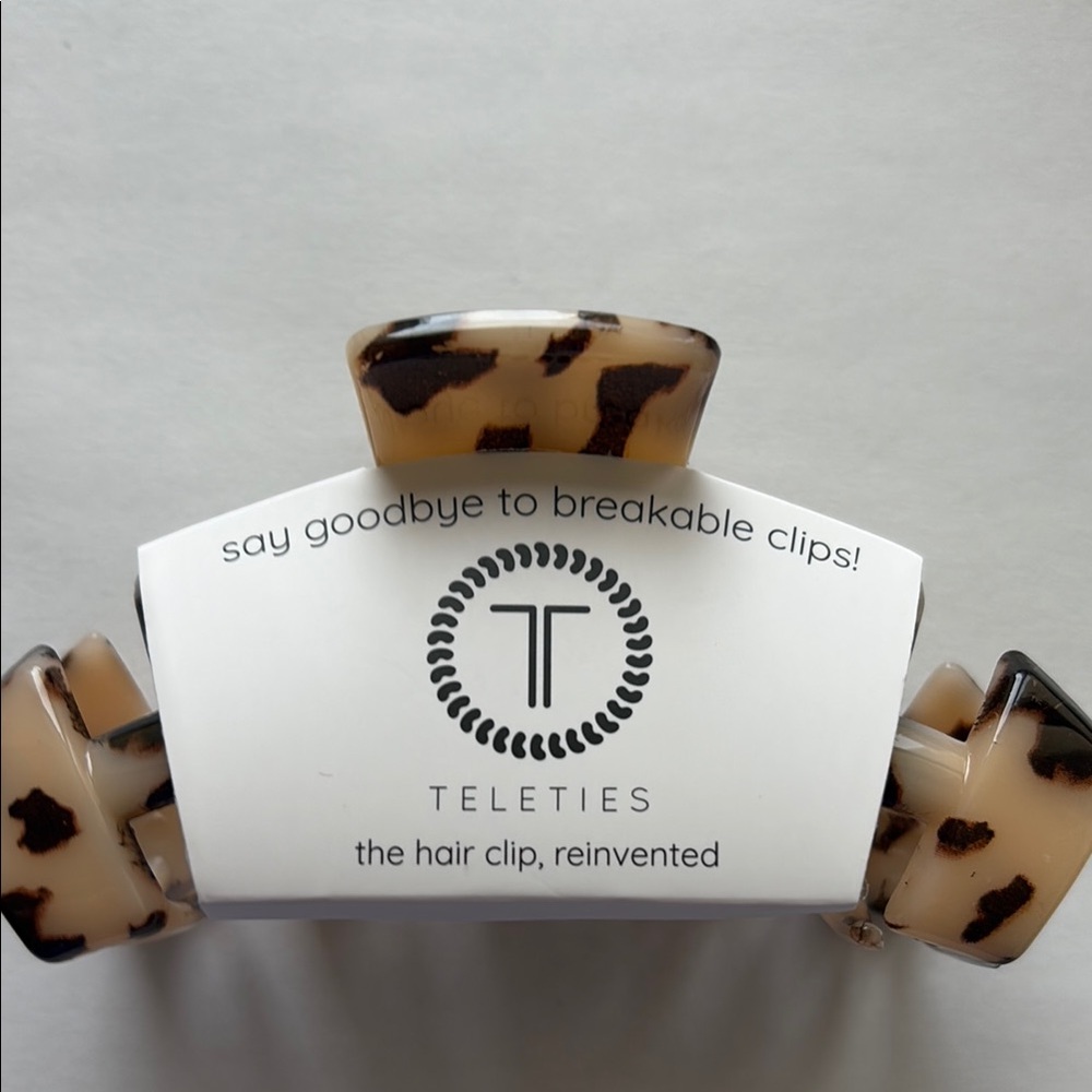 Teleties Leopard Print Hair Clip - Picture 2 of 4